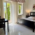 Nadira Giardini Naxos